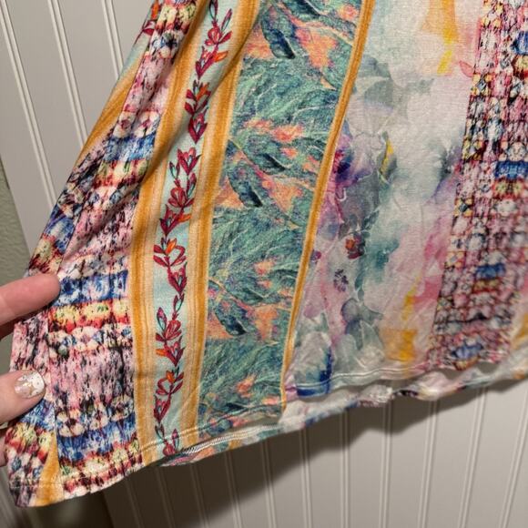 Soft Surroundings Aerhart Embroidered Tunic Top NEW Size Medium - Picture 3 of 8